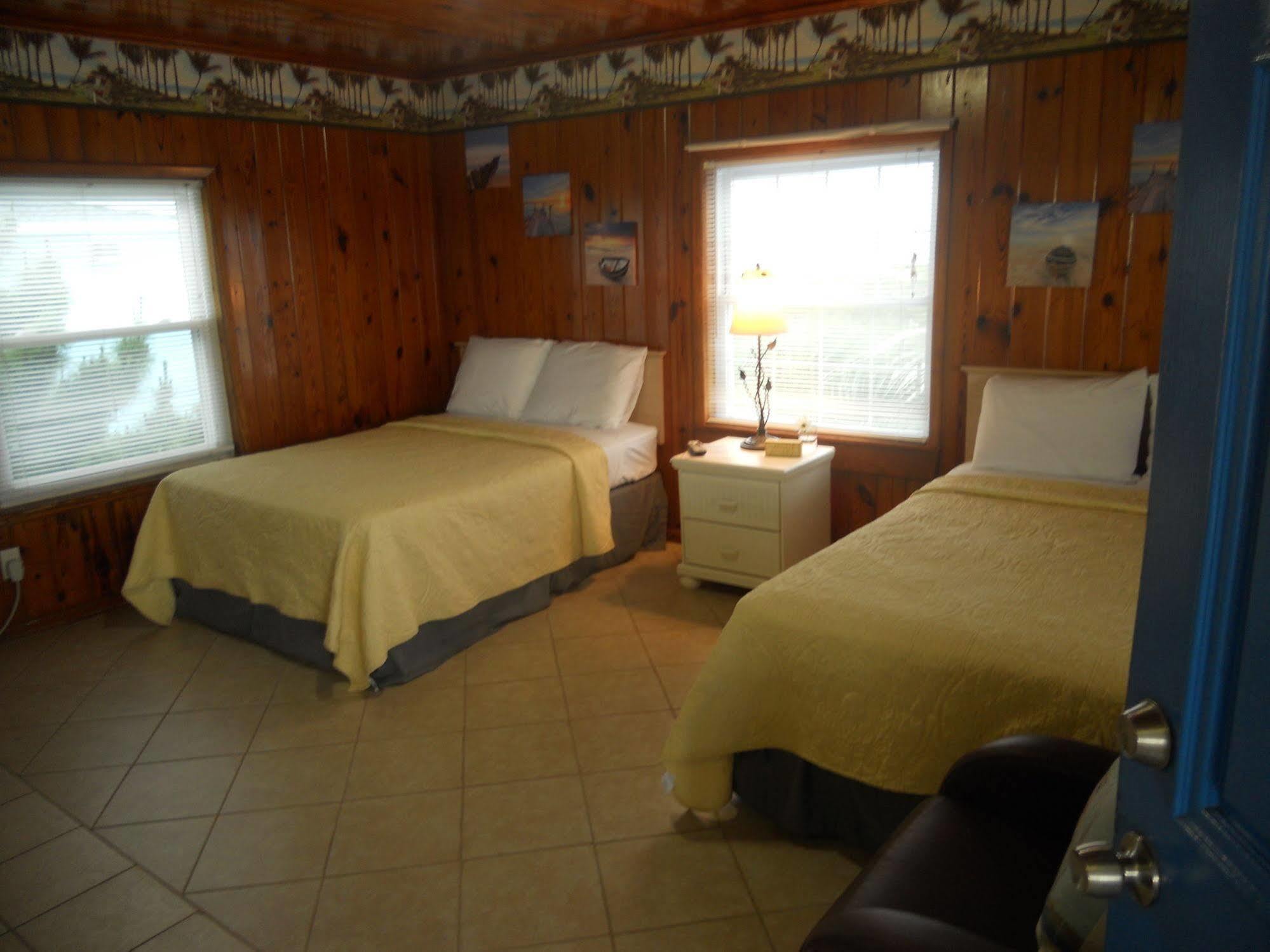 Seawitch Motel Carolina Beach Eksteriør billede