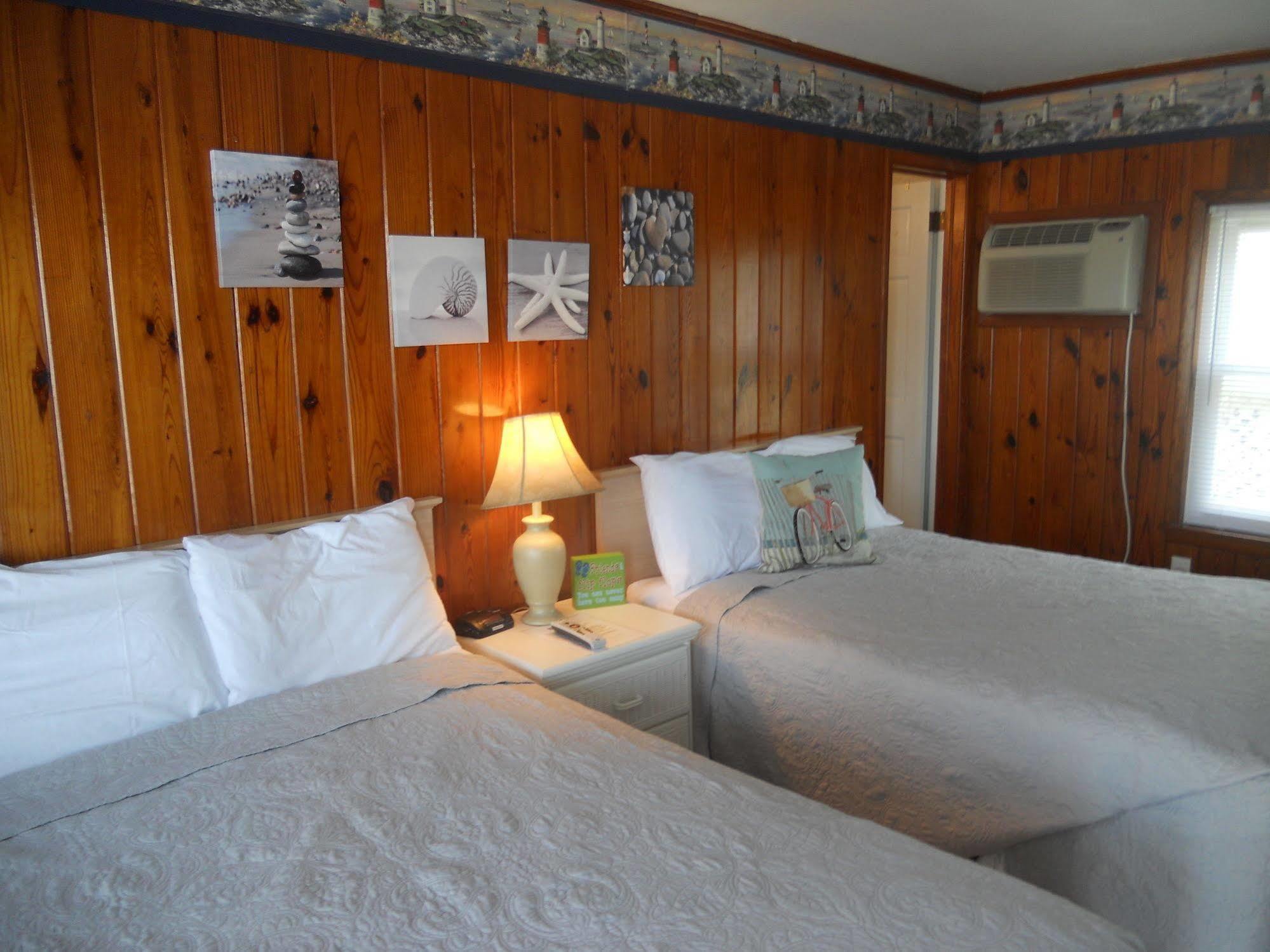 Seawitch Motel Carolina Beach Eksteriør billede
