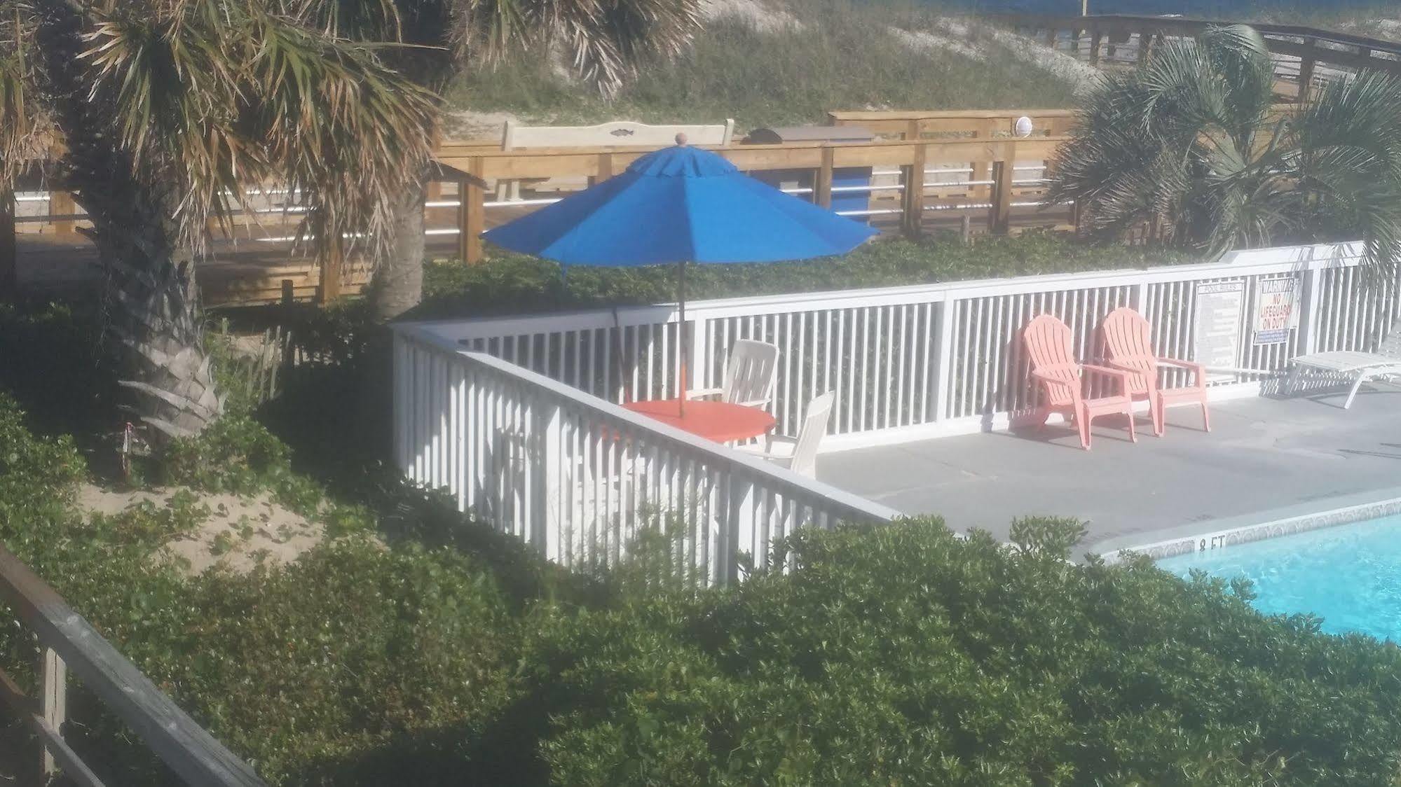 Seawitch Motel Carolina Beach Eksteriør billede